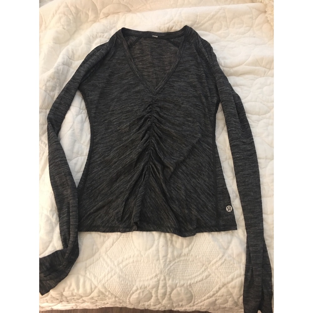 Lululemon top